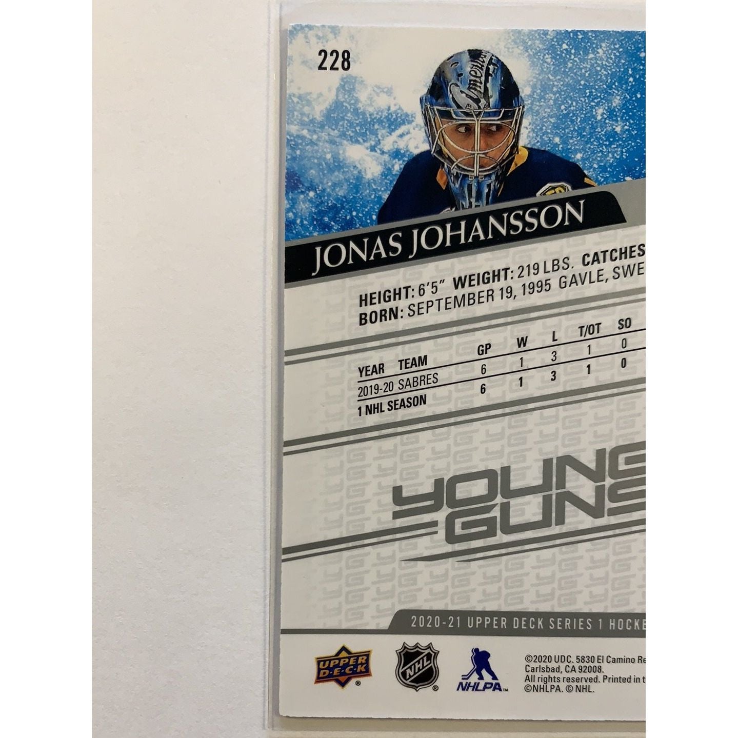 2020-21 Upper Deck Series 1 Jonás Johansson Young Guns DAMAGED | Local Legends Cards & Collectibles